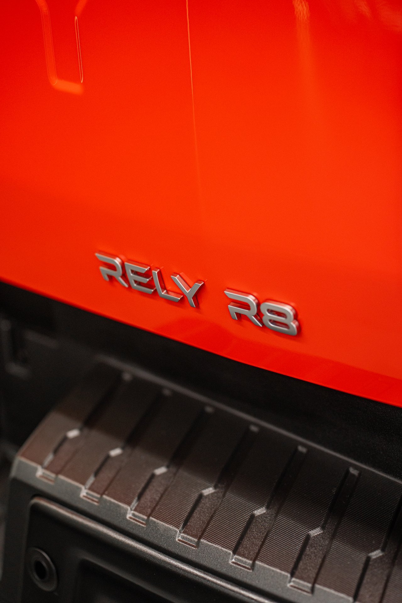 Rely R8 Naranja Interior Tablero